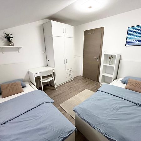 Casa Orange 3 Apartment Копер Екстериор снимка